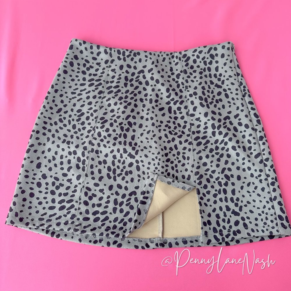 She+Sky Animal Print Mini Skirt Gray/Black - Picture 3 of 7